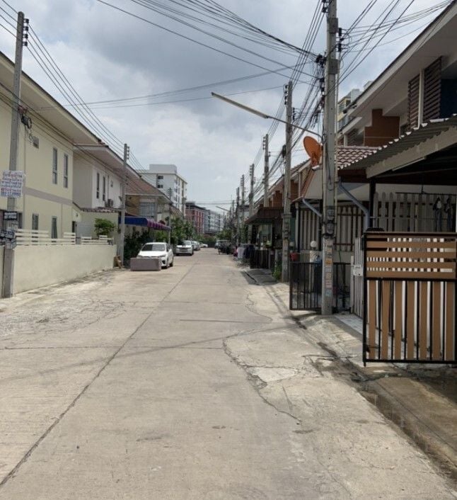 Project Name Amata Place