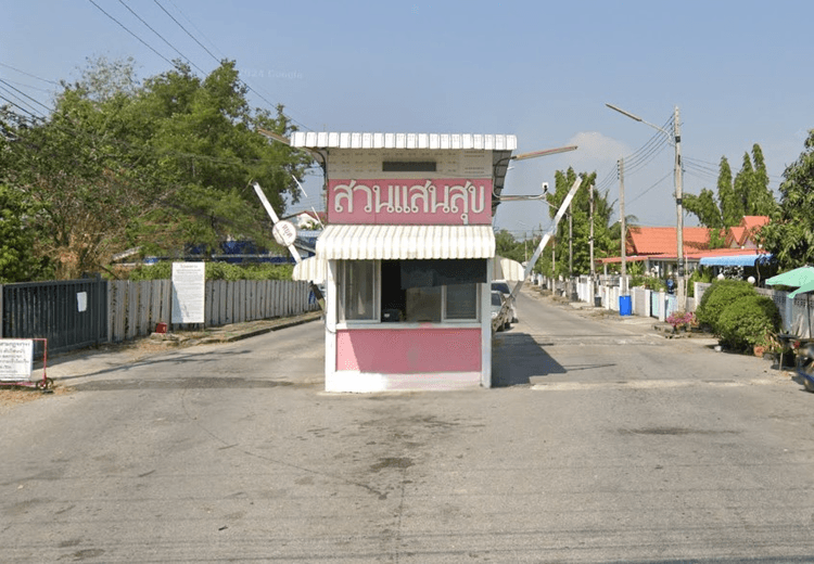 Suan Saensuk Village main view