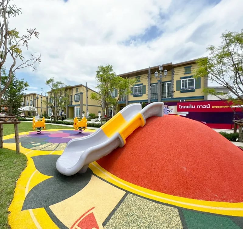 Project Name Golden Town Phetkasem-Leab Klong Thawiwattana