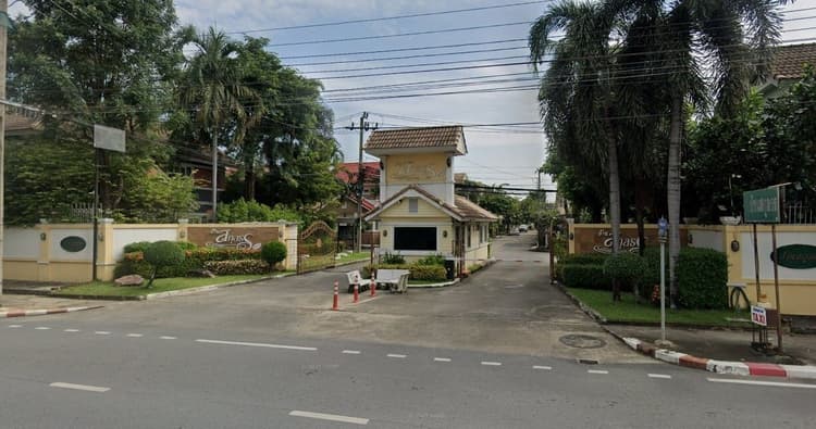 Baan SaKoontorn Watcharapon main view