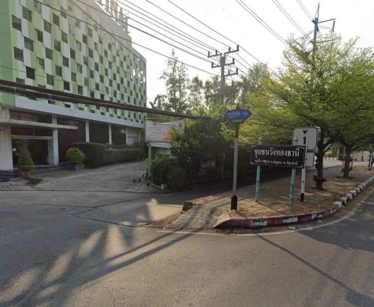 Wang Thong Thani Phahon Yothin 70 main view