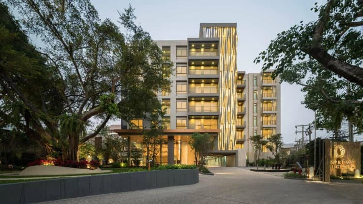 Supreme Legend main view