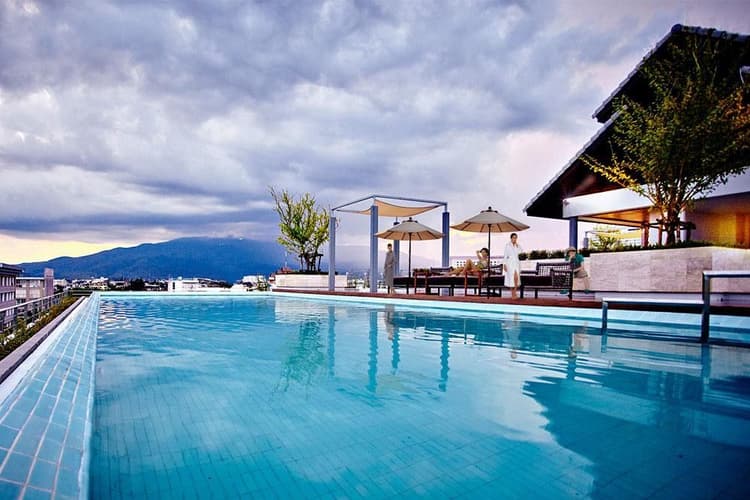 Peaks Avenue Chiangmai main view