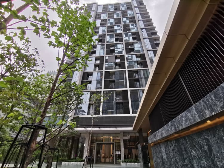 28 Chidlom main view