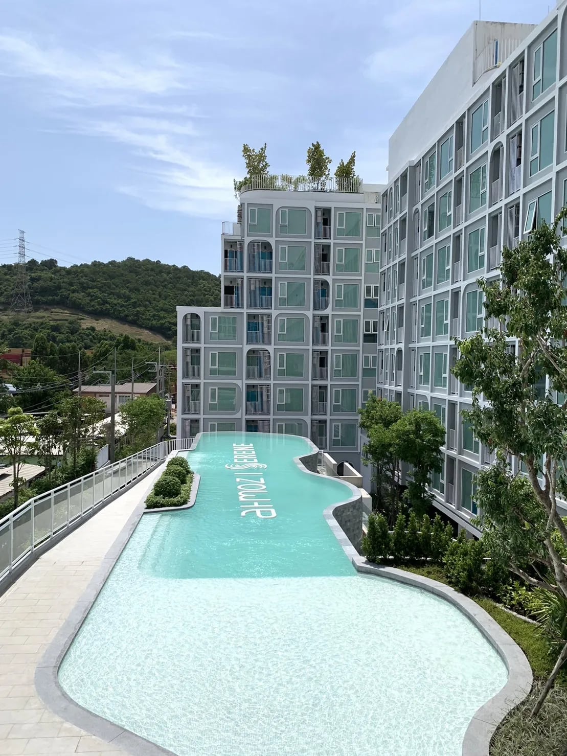 Project Name Atmoz Serene Sriracha