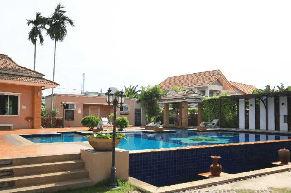 Project Name Maneerin Bang Saen