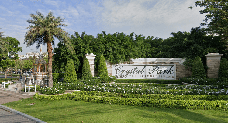 The Crystal Ekamai-Ramindra main view