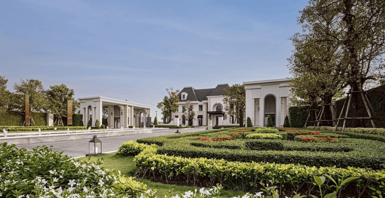 Lake Legend Chaengwattana main view