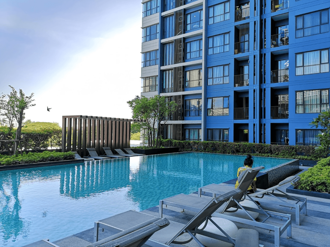 Project Name The Base Rama 9 - Ramkhamhaeng