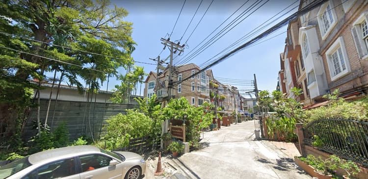 Yenakart Residence main view