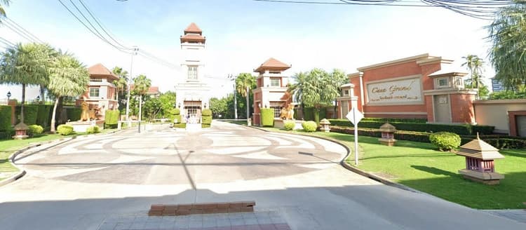 Casa Grand Rattanathibet-Ratchapruek main view