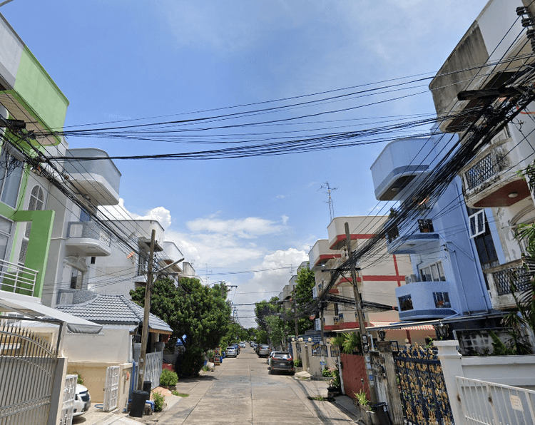 Baan 84 Mansion main view