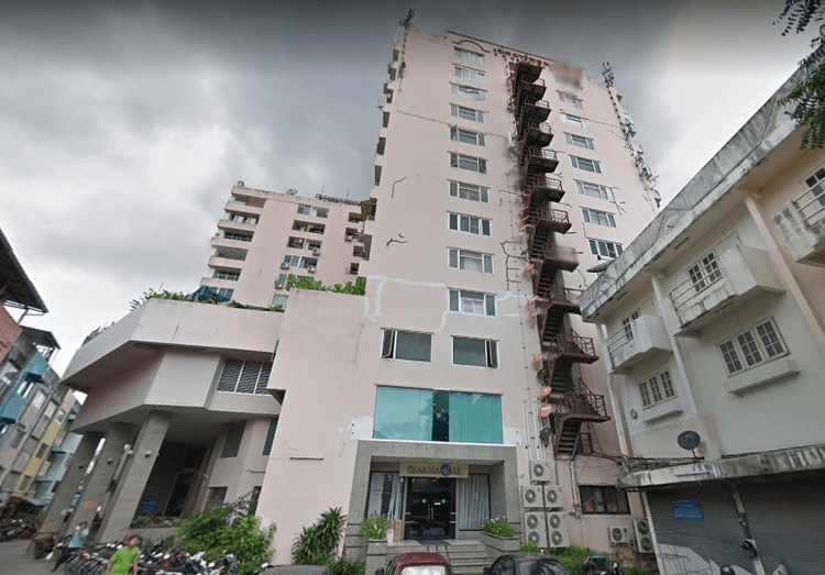 SR Condo Complex main view