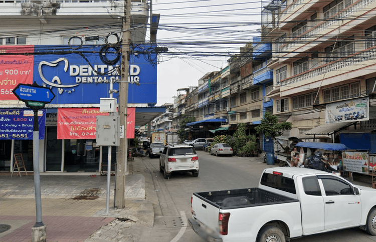 Sakae Ngam Villa main view