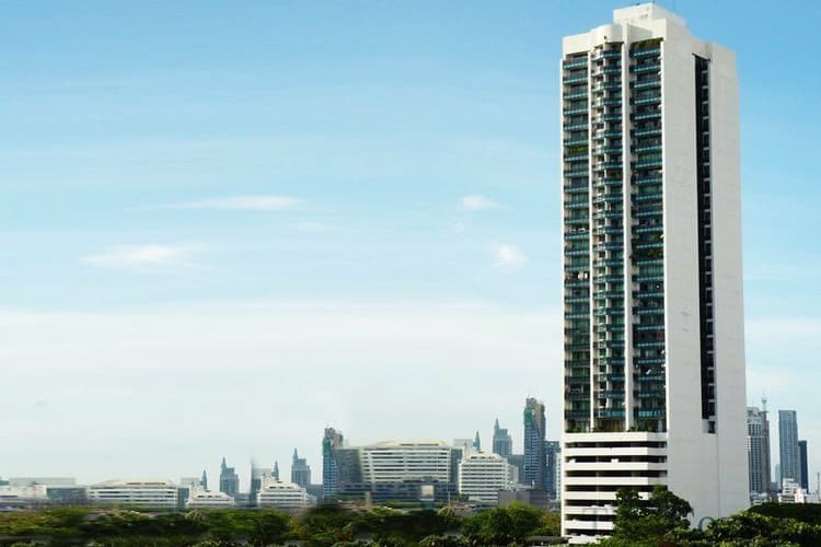 Lumpini Park View main view