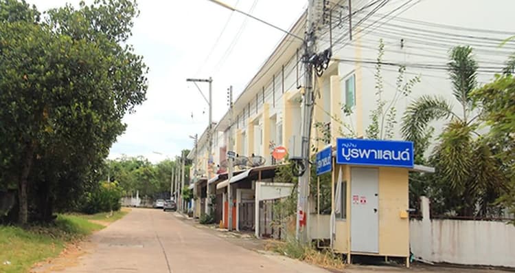 Baan Burapa Land Sriracha main view