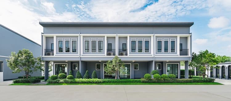 The Ricco Town Watcharapol main view