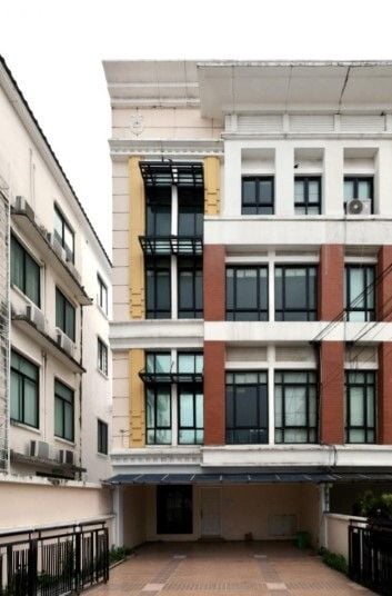 ชื่อโครงการ บ้านกลางกรุง ออฟฟิศ พาร์ค บางนา