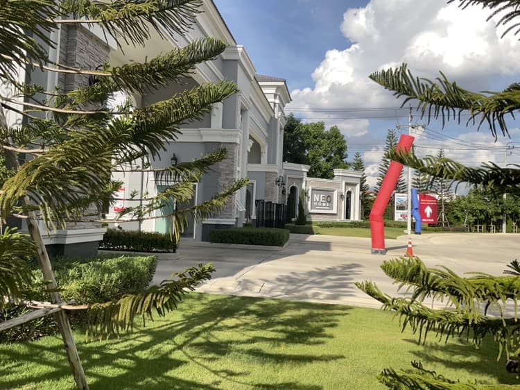 Neo Home Rattanathibet-Ratchapruek main view