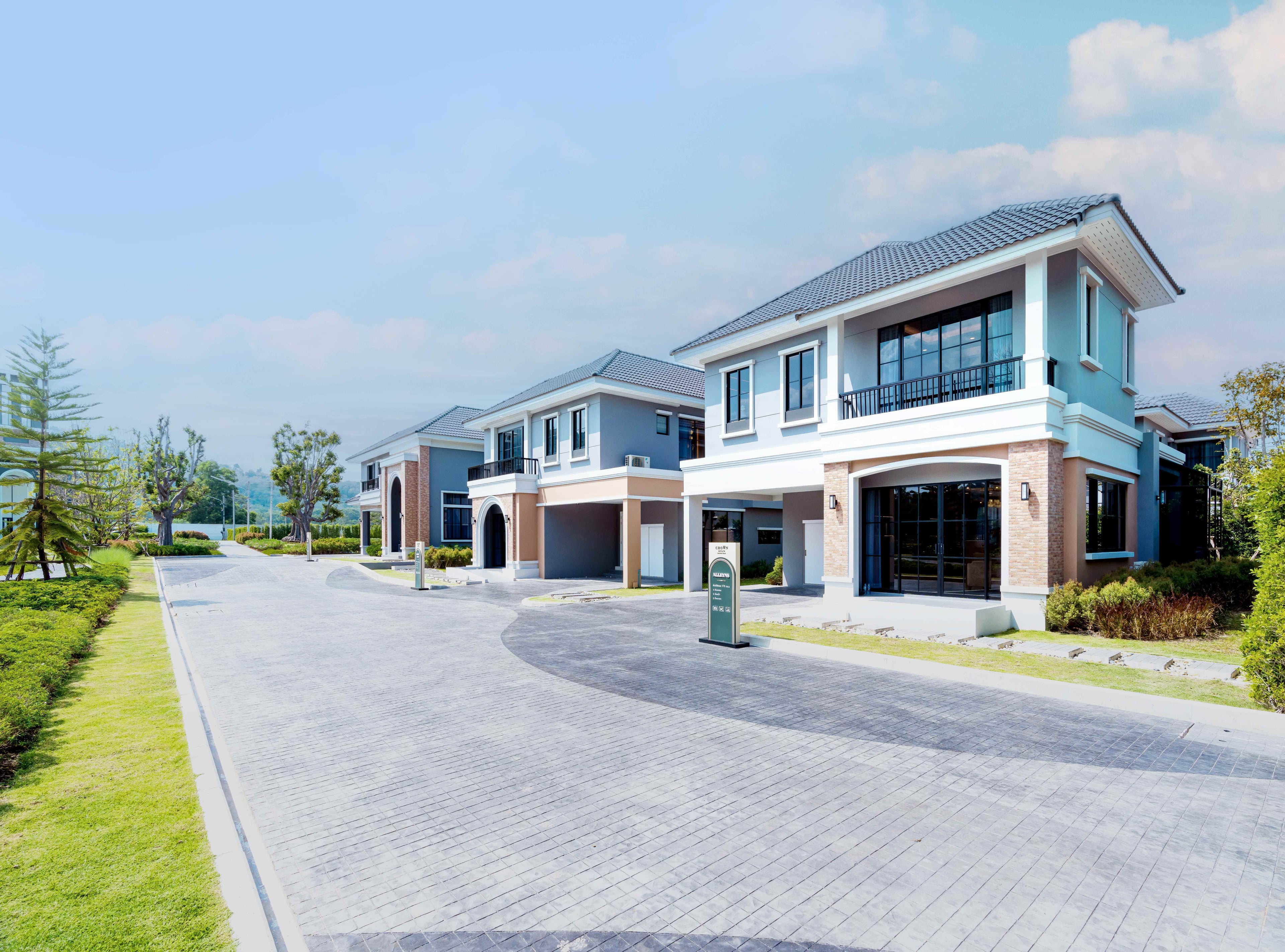 ชื่อโครงการ คราวน์ เอสเตท ดัลลิช โร๊ด