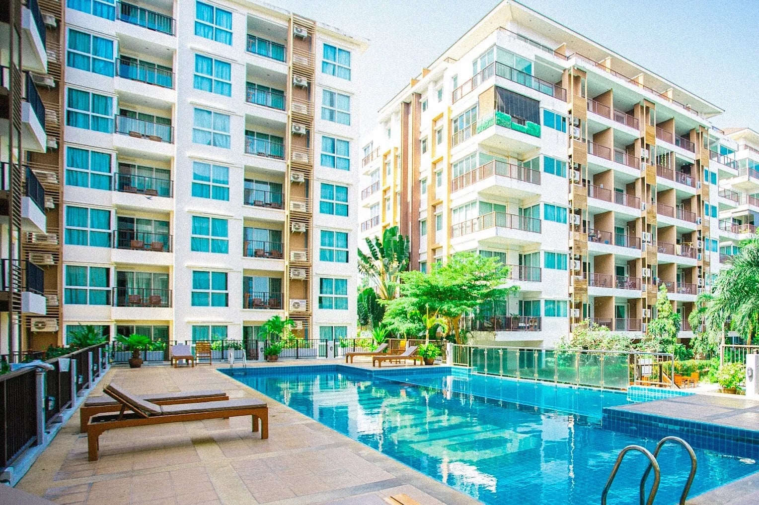 Project Name Diamond Suites Resort Condominium