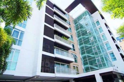 Urbana Sukhumvit 15 main view