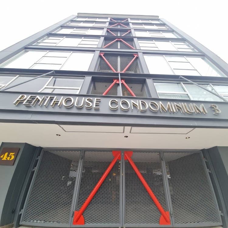 Penthouse Condominium 3 main view