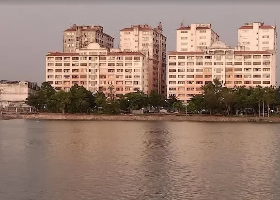 Project Name Future Place Condominium