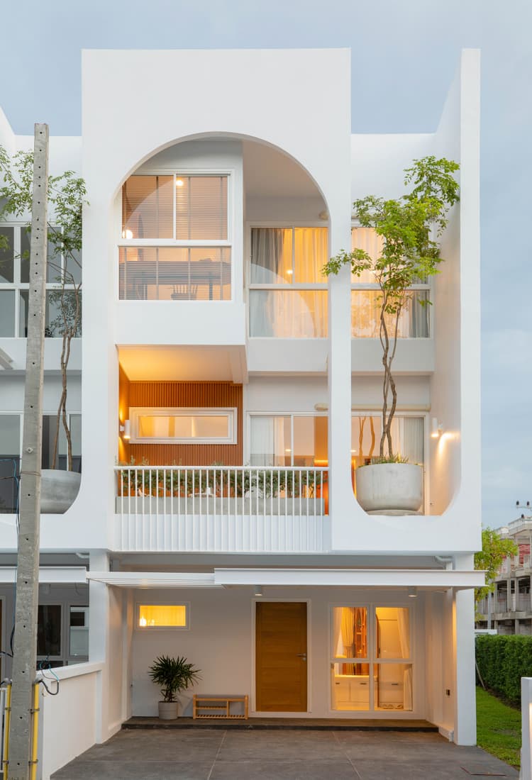 Monotown 3 San Phi Suea main view