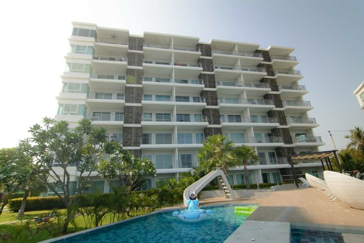 The Sea Condominium main view