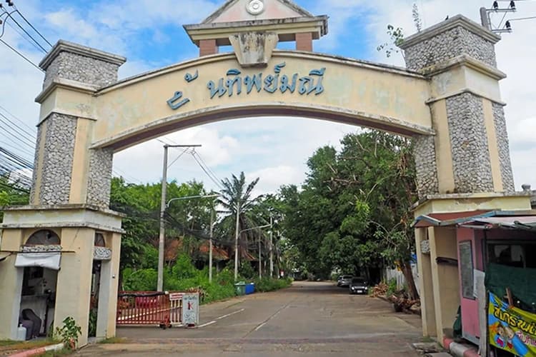 ทิพย์มณี main view