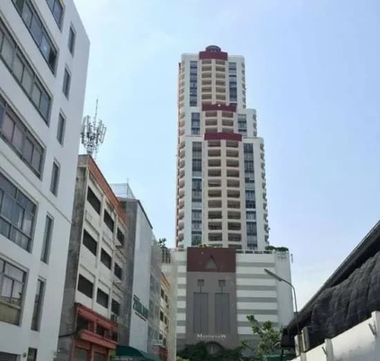 Master View Executive Place main view