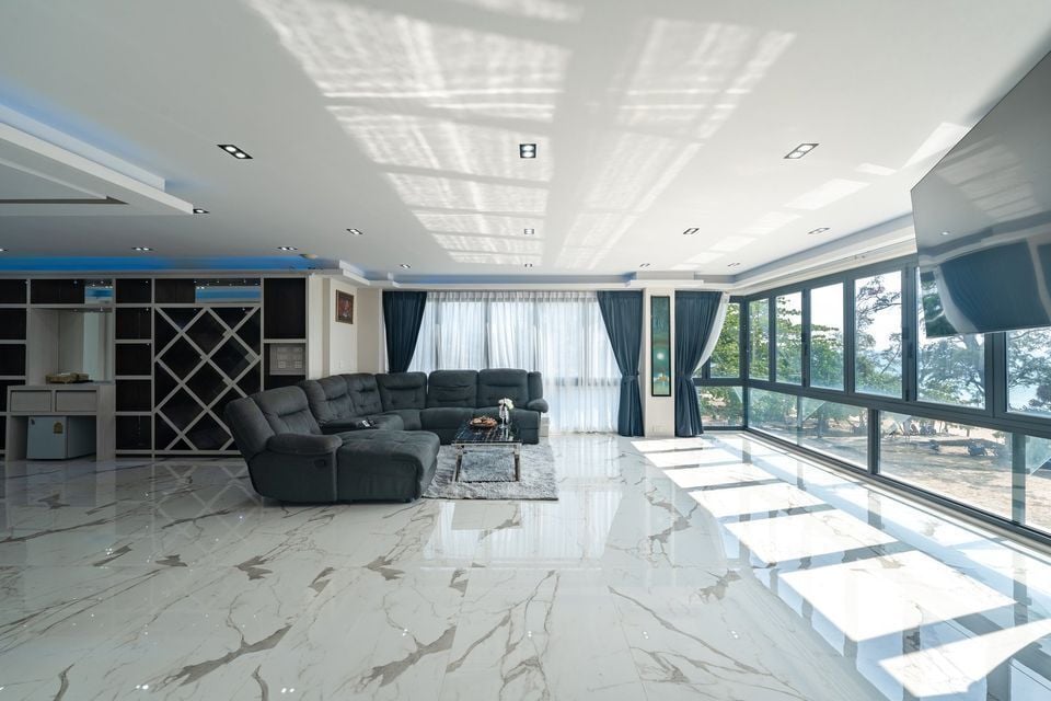 Project Name O'Reilly Seaview Apartment