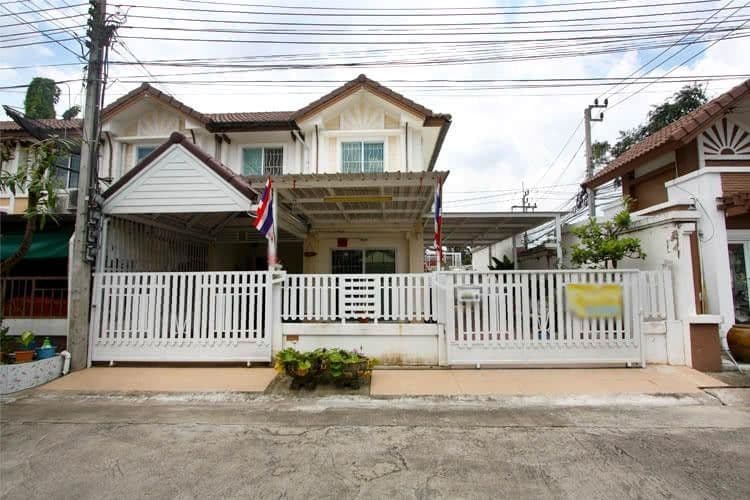 Pruksa Ville 11 main view